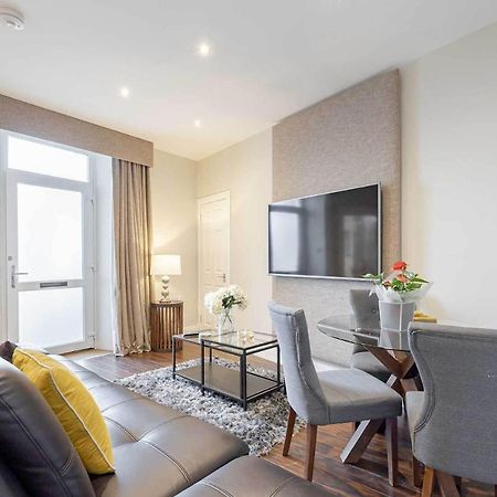 Craignish Apartments Falkirk Room photo