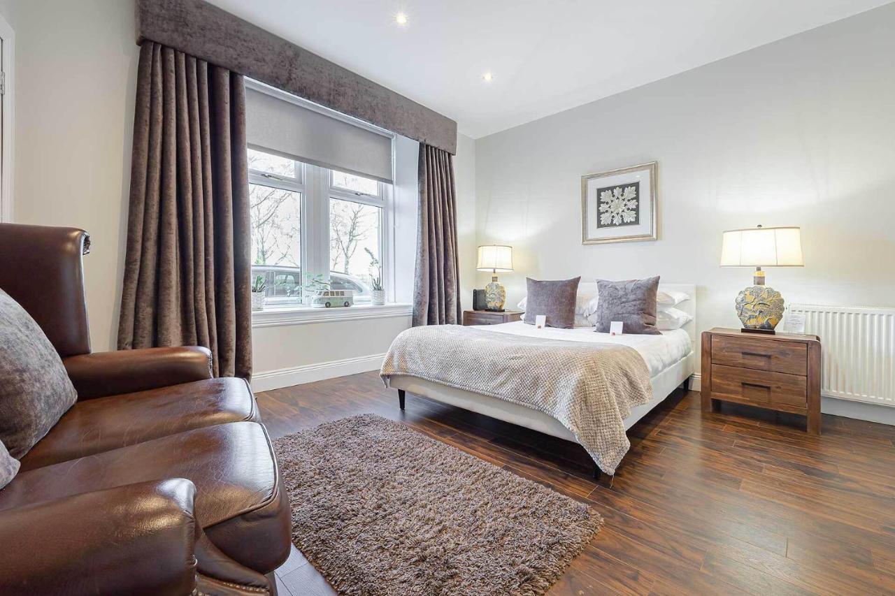 Craignish Apartments Falkirk Room photo