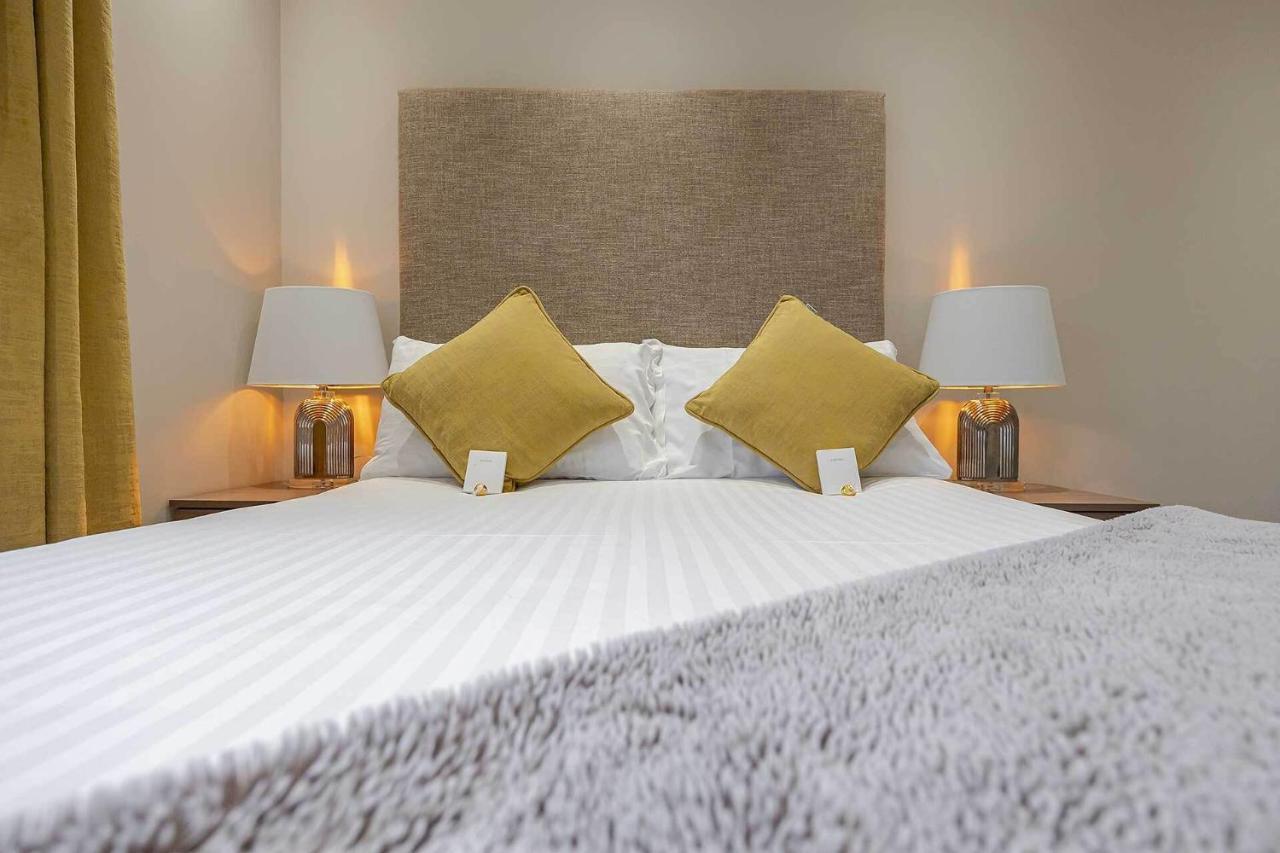 Craignish Apartments Falkirk Room photo